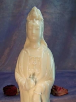 Guan Yin Statue klein -  19 cm chin. weißes Porzellan